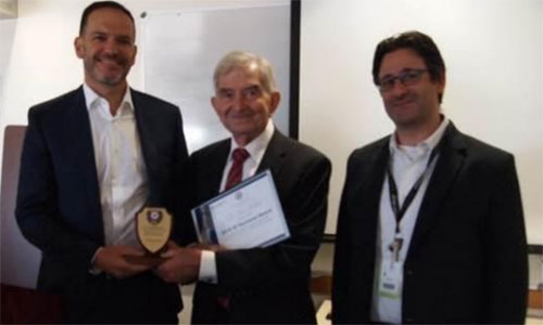 Professor Peter Friedland honoured with award
